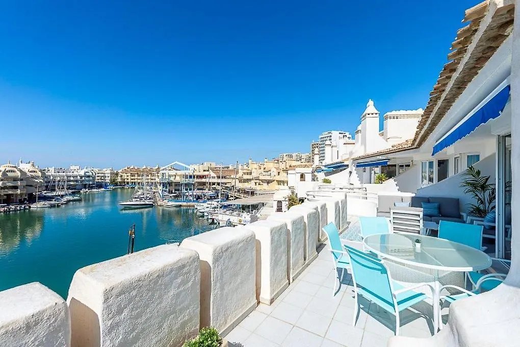 Apartment Puerto De Benalmadena Apartamento Vacacional Con Vistas Al Mar Y Yates Tres Habitaciones 2 Banos Spain