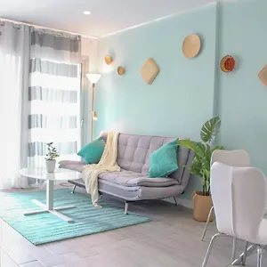 https://ocean-garden-suite-509.adeje-hotels.com