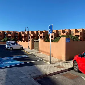 https://villa-moleiro-la-tejita.adeje-hotels.com